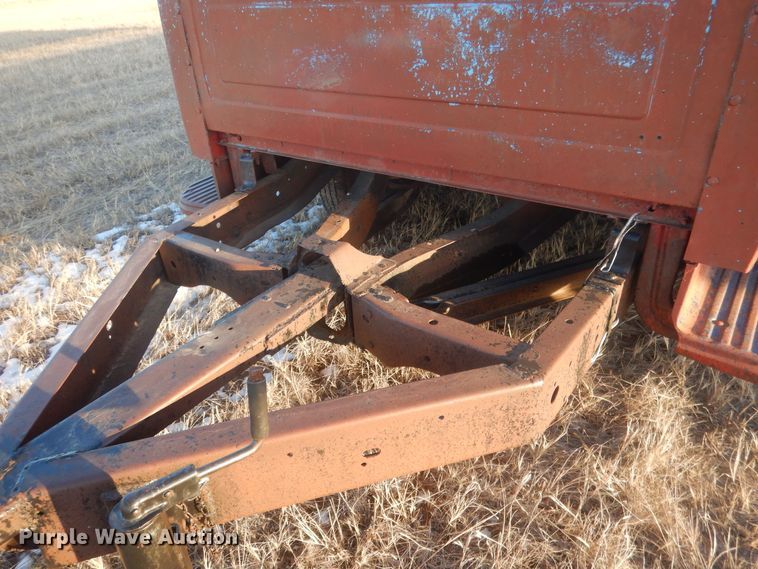 image for item HQ9560 Pickup truck bed trailer