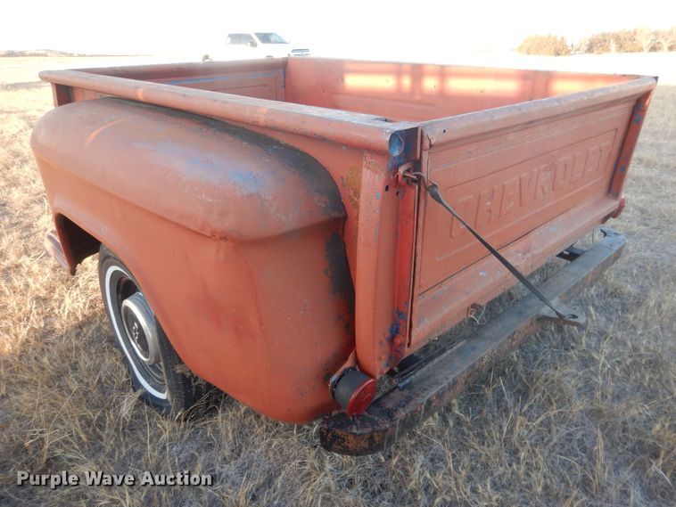 image for item HQ9560 Pickup truck bed trailer