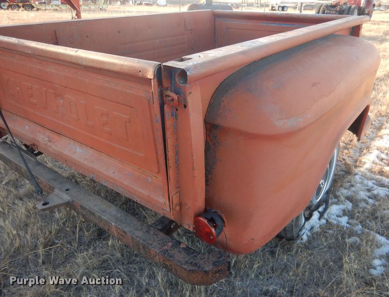 image for item HQ9560 Pickup truck bed trailer