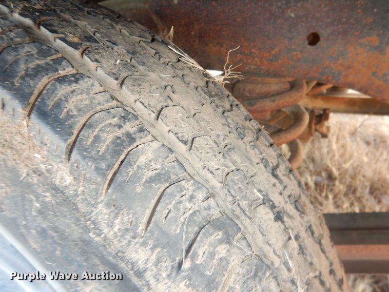 image for item HQ9560 Pickup truck bed trailer