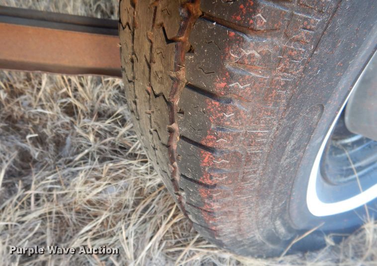 image for item HQ9560 Pickup truck bed trailer