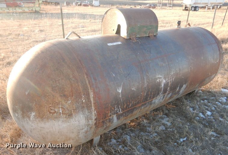 image for item HQ9561 1950 McNamar Boiler & Tank Co  propane tank