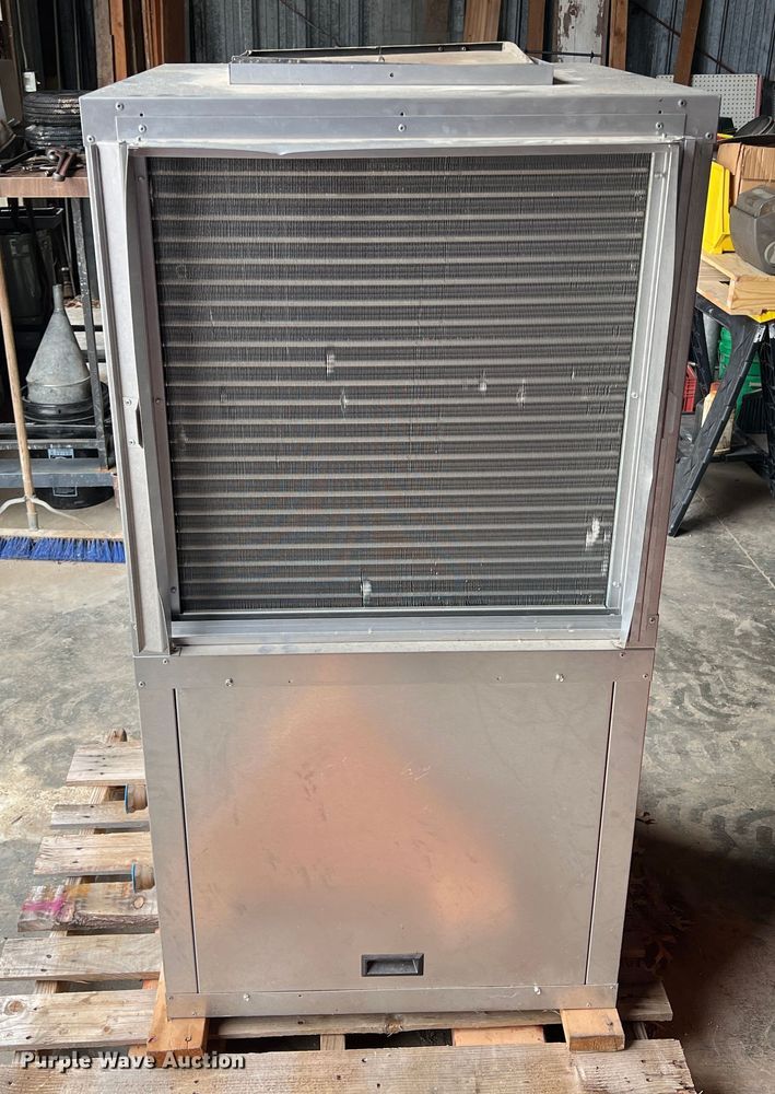 image for item ID9264 HydroHeat Mega-Tek TS  geothermal heat pump