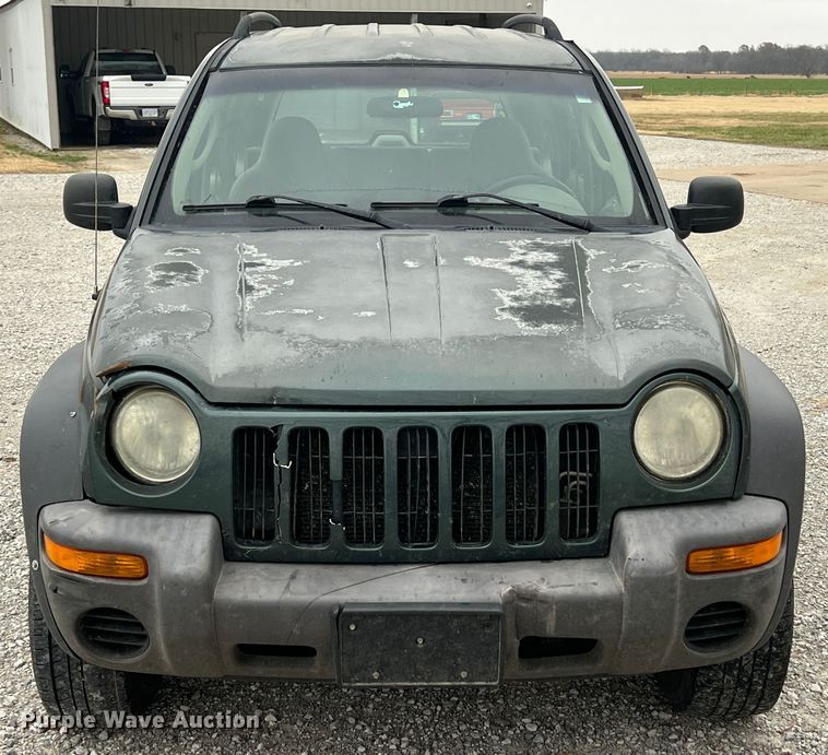 image for item ID9279 2003 Jeep Liberty Sport  SUV