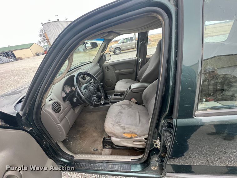 image for item ID9279 2003 Jeep Liberty Sport  SUV