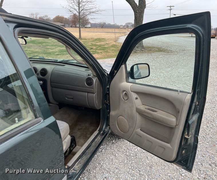 image for item ID9279 2003 Jeep Liberty Sport  SUV