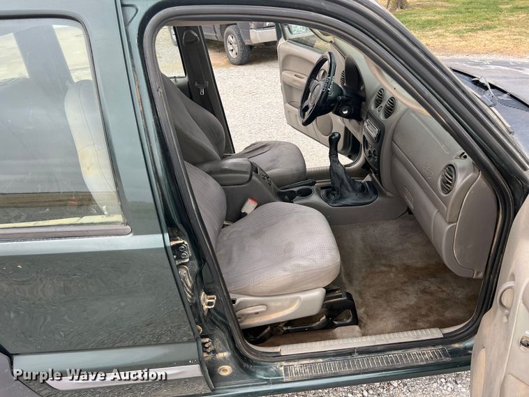 image for item ID9279 2003 Jeep Liberty Sport  SUV