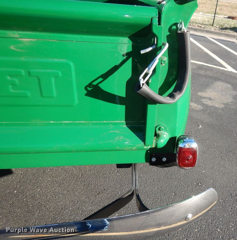 image for item IE9757 1953 Chevrolet Thriftmaster  pickup truck