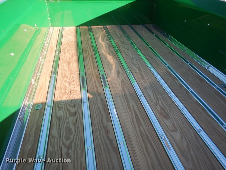 image for item IE9757 1953 Chevrolet Thriftmaster  pickup truck