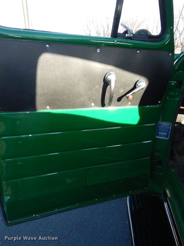 image for item IE9757 1953 Chevrolet Thriftmaster  pickup truck