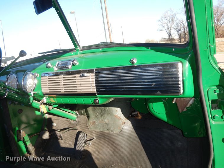 image for item IE9757 1953 Chevrolet Thriftmaster  pickup truck