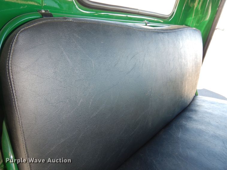 image for item IE9757 1953 Chevrolet Thriftmaster  pickup truck