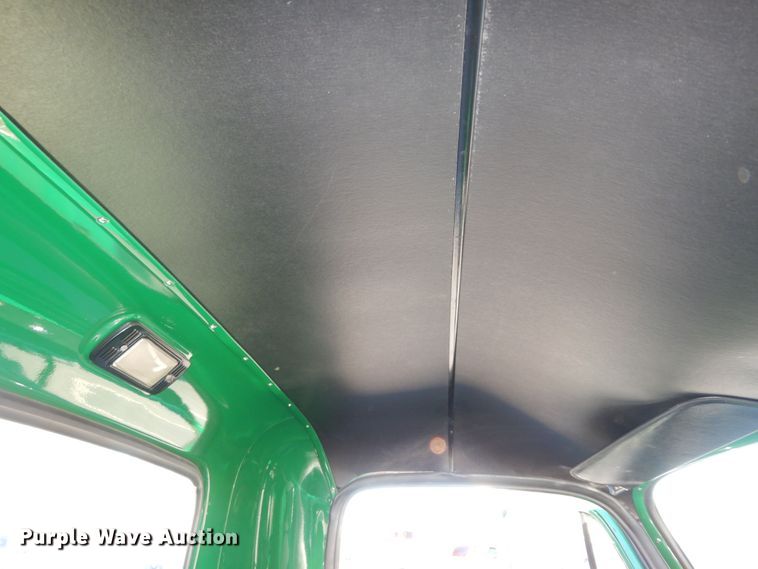 image for item IE9757 1953 Chevrolet Thriftmaster  pickup truck