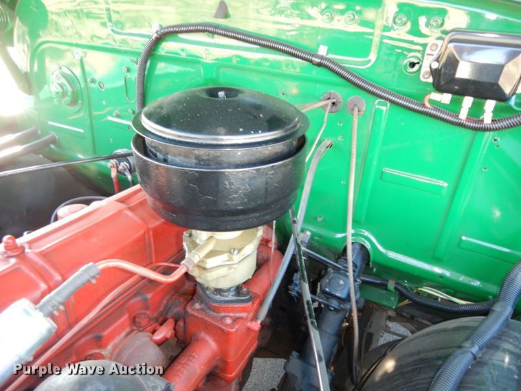 image for item IE9757 1953 Chevrolet Thriftmaster  pickup truck