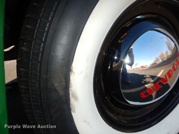 image for item IE9757 1953 Chevrolet Thriftmaster  pickup truck