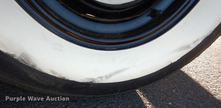 image for item IE9757 1953 Chevrolet Thriftmaster  pickup truck