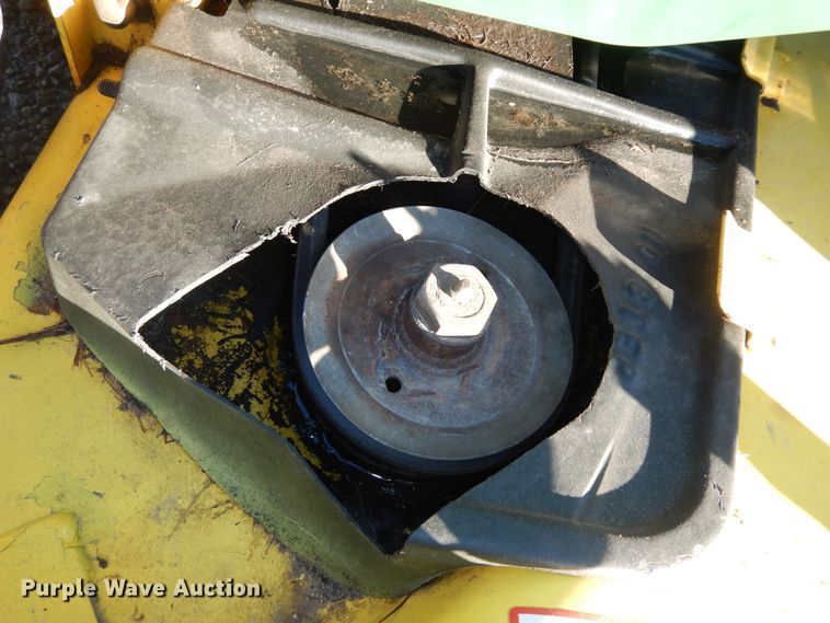 image for item IE9978 John Deere 445  lawn mower