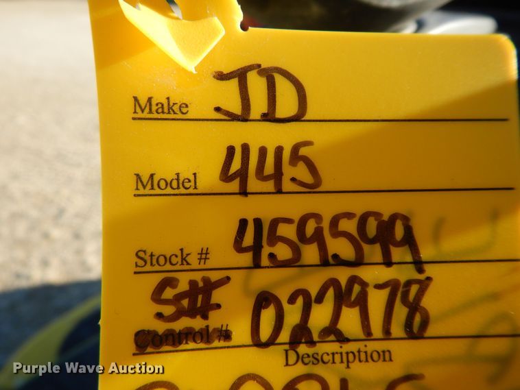image for item IE9978 John Deere 445  lawn mower
