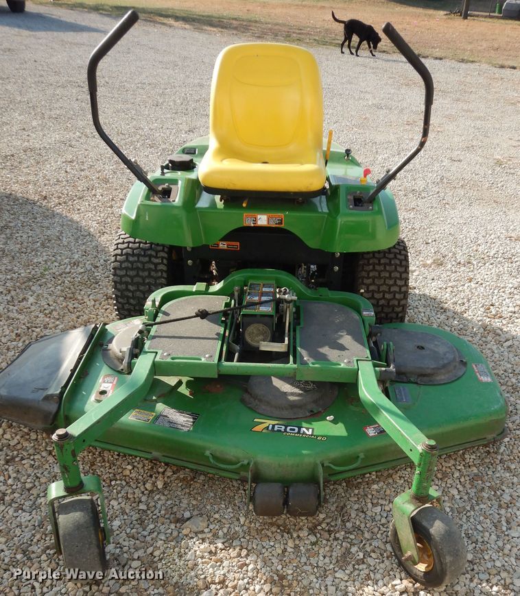 image for item IE9996 John Deere ZTrak F680  ZTR lawn mower