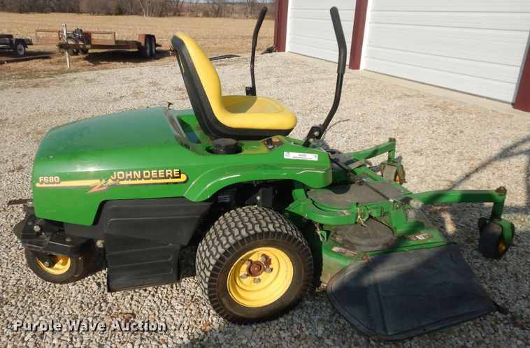 image for item IE9996 John Deere ZTrak F680  ZTR lawn mower