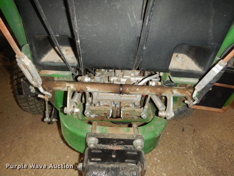 image for item IE9997 John Deere  ZTR lawn mower