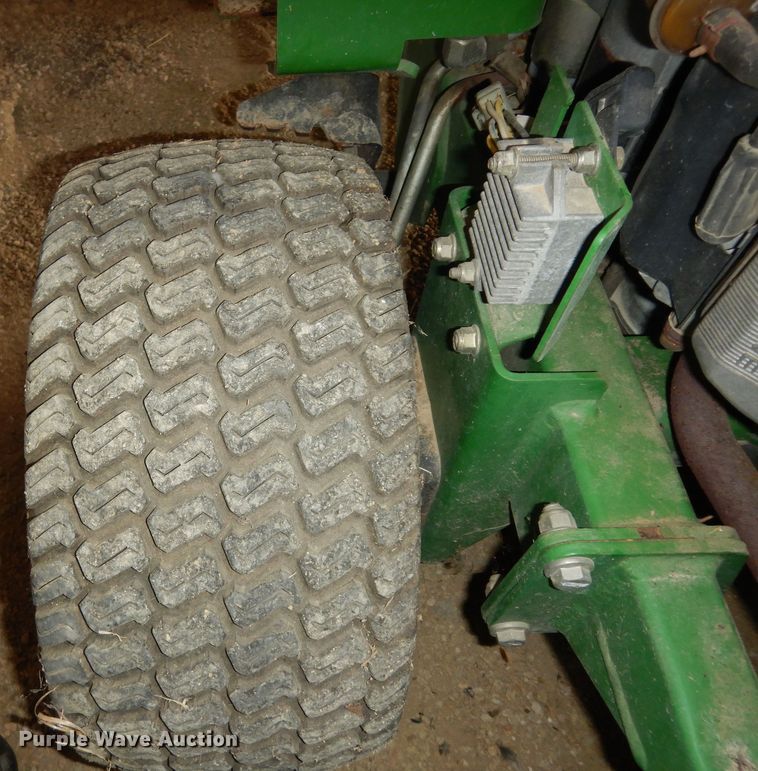 image for item IE9997 John Deere  ZTR lawn mower