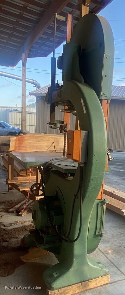 image for item IG9872 Tannewitz  band saw