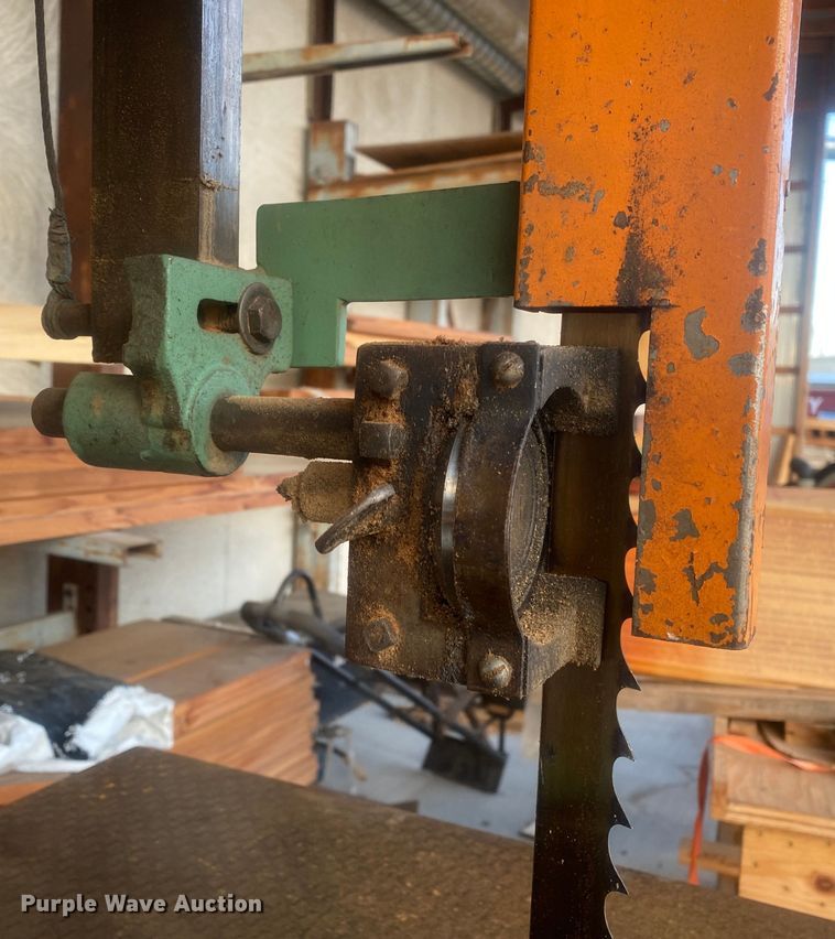 image for item IG9872 Tannewitz  band saw