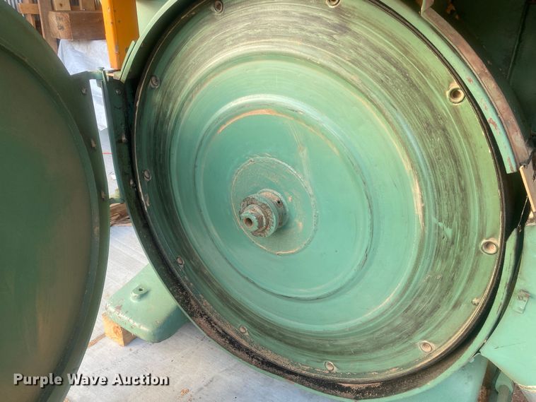 image for item IG9872 Tannewitz  band saw