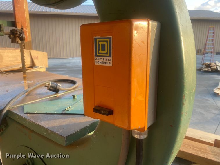 image for item IG9872 Tannewitz  band saw