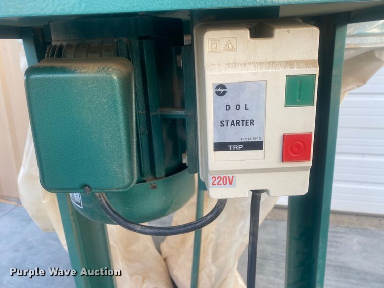 image for item IG9873 Grizzly Industrial Inc.  dust collector