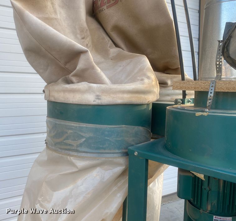 image for item IG9873 Grizzly Industrial Inc.  dust collector