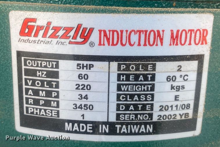 image for item IG9873 Grizzly Industrial Inc.  dust collector