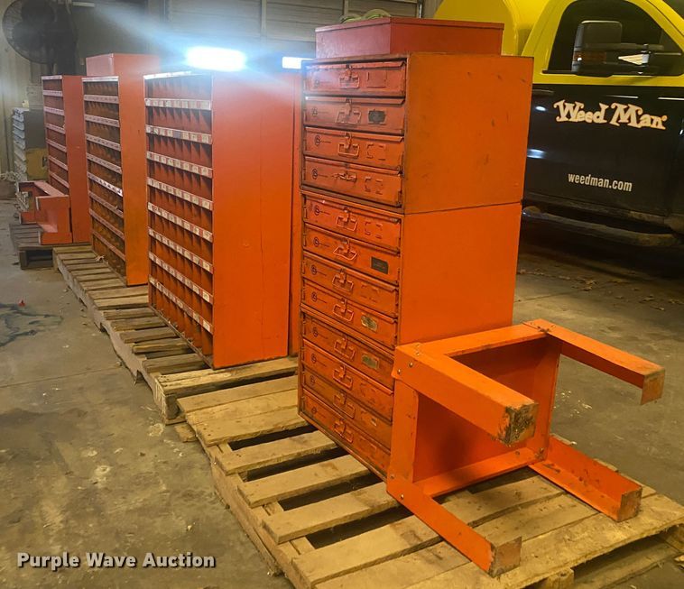 image for item IG9874 Storage bins