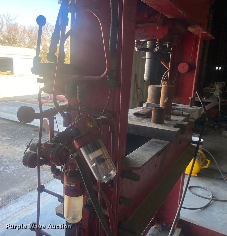 image for item IG9875 F.A. Nugier Co. H80-14-AP BD  hydraulic press