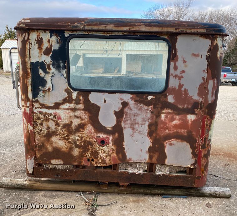 image for item IG9877 International Paystar 5000  truck parts