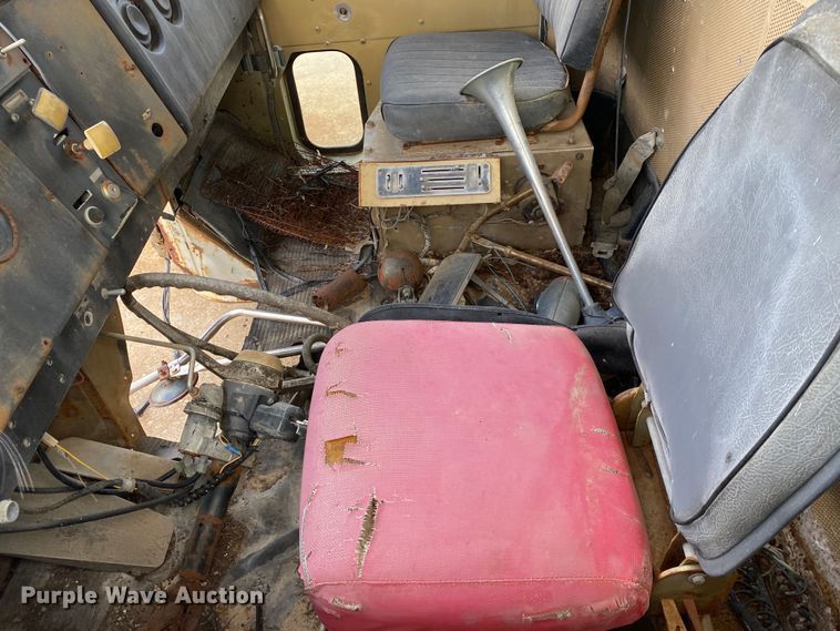 image for item IG9877 International Paystar 5000  truck parts