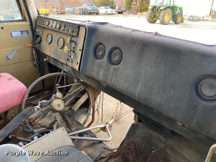 image for item IG9877 International Paystar 5000  truck parts