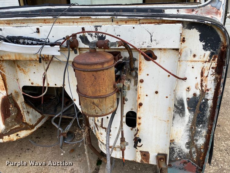 image for item IG9877 International Paystar 5000  truck parts