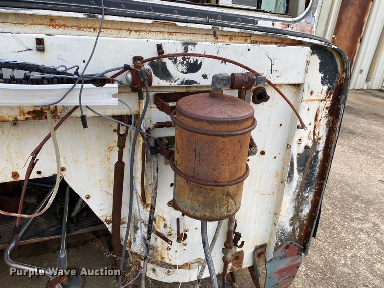 image for item IG9877 International Paystar 5000  truck parts