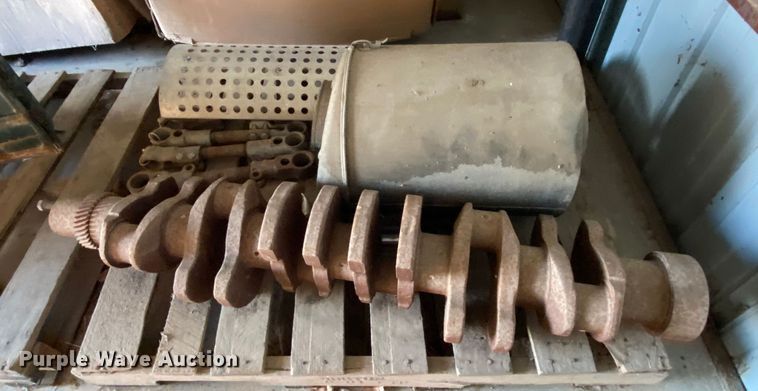 image for item IG9877 International Paystar 5000  truck parts