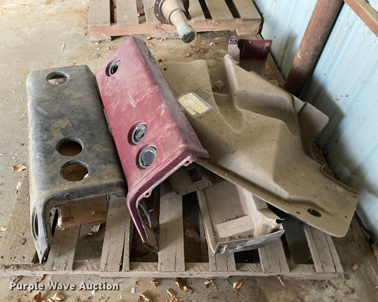 image for item IG9877 International Paystar 5000  truck parts