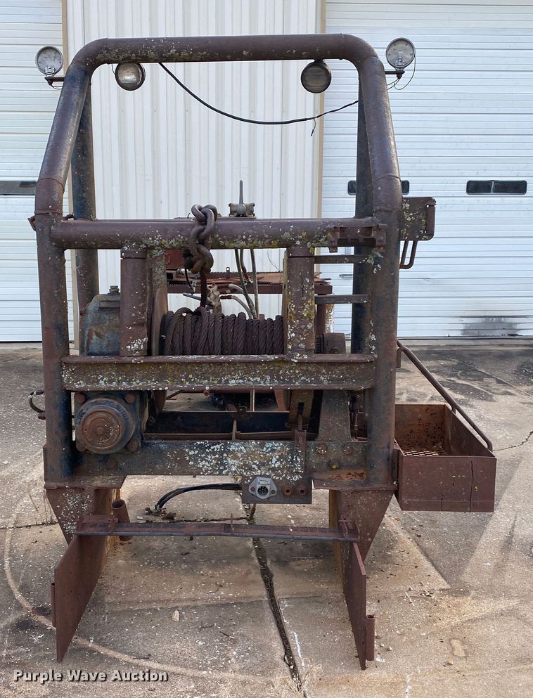 image for item IG9878 Braden  winch