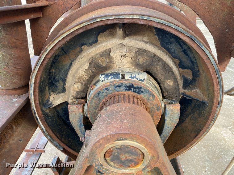 image for item IG9878 Braden  winch