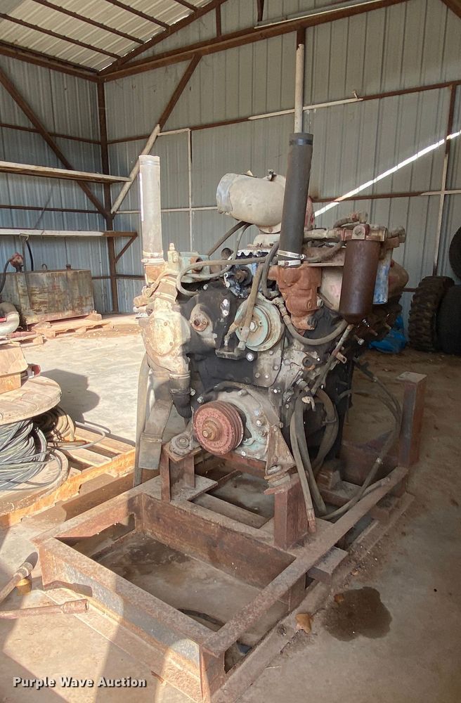 image for item IG9880 Detroit Diesel  engine