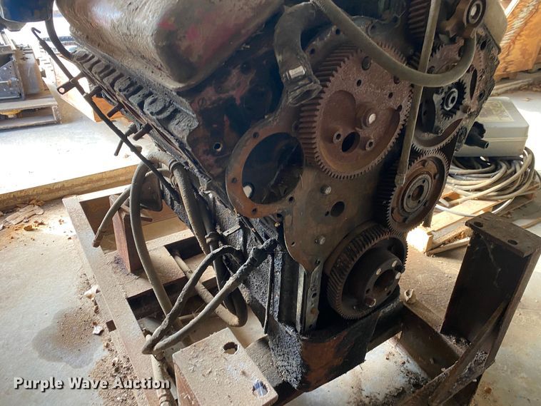 image for item IG9880 Detroit Diesel  engine