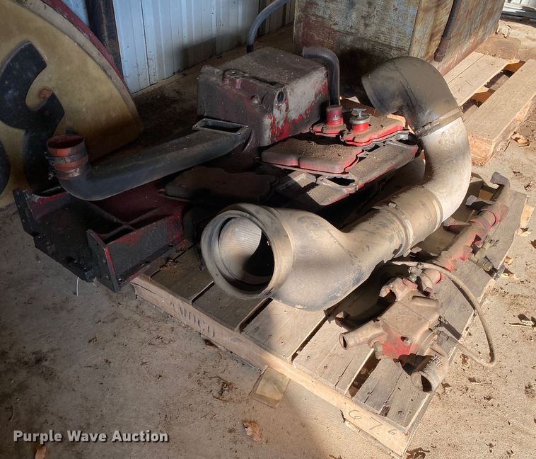 image for item IG9880 Detroit Diesel  engine