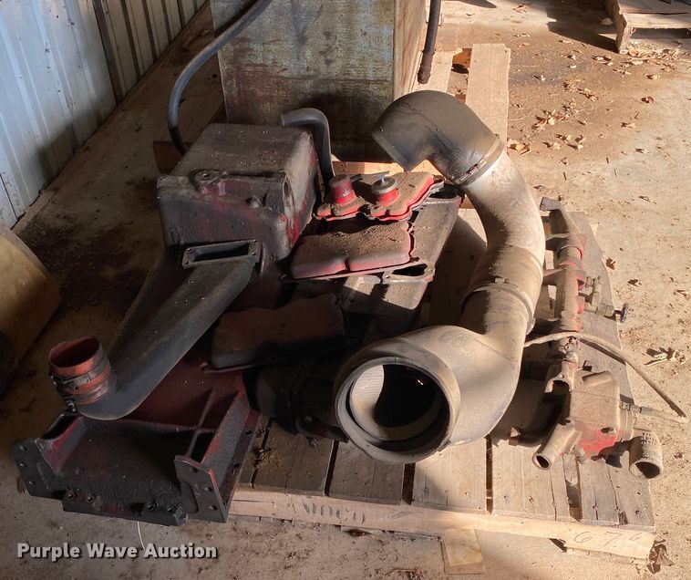 image for item IG9880 Detroit Diesel  engine