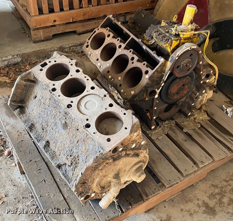image for item IG9880 Detroit Diesel  engine