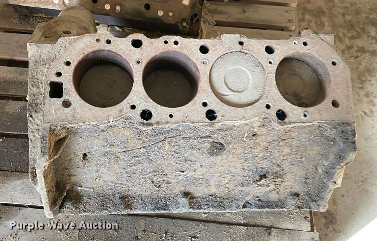 image for item IG9880 Detroit Diesel  engine